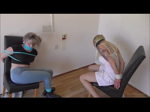 ❤️ Fíkill / bundin og kæfð / stúlka í neyð ❤❌ Klám á is.pornokey.ru